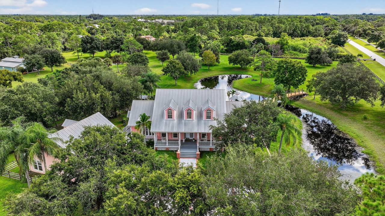 For Sale: $1,495,000 (6 beds, 6 baths, 4979 Square Feet)