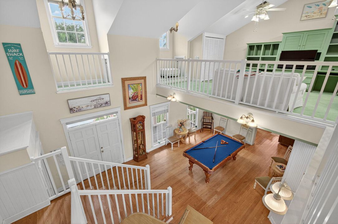 For Sale: $1,495,000 (6 beds, 6 baths, 4979 Square Feet)