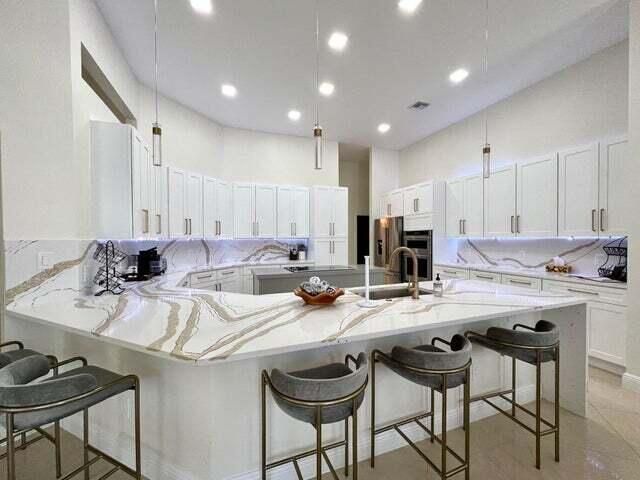 For Sale: $2,599,000 (4 beds, 4 baths, 3515 Square Feet)