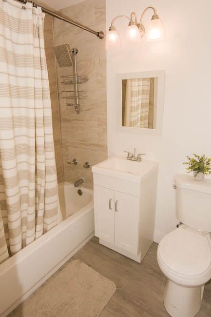 Active With Contract: $1,700 (1 beds, 1 baths, 648 Square Feet)