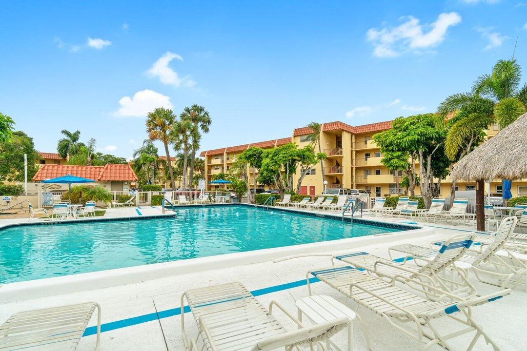 Active With Contract: $150,000 (1 beds, 1 baths, 630 Square Feet)