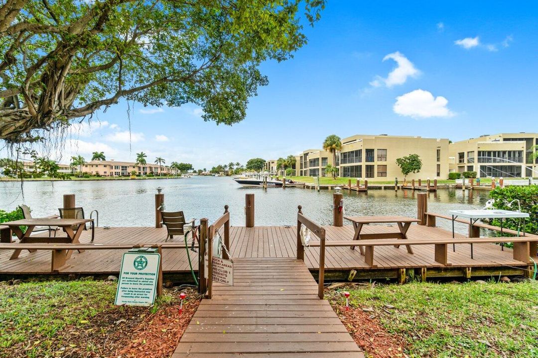 Active With Contract: $150,000 (1 beds, 1 baths, 630 Square Feet)