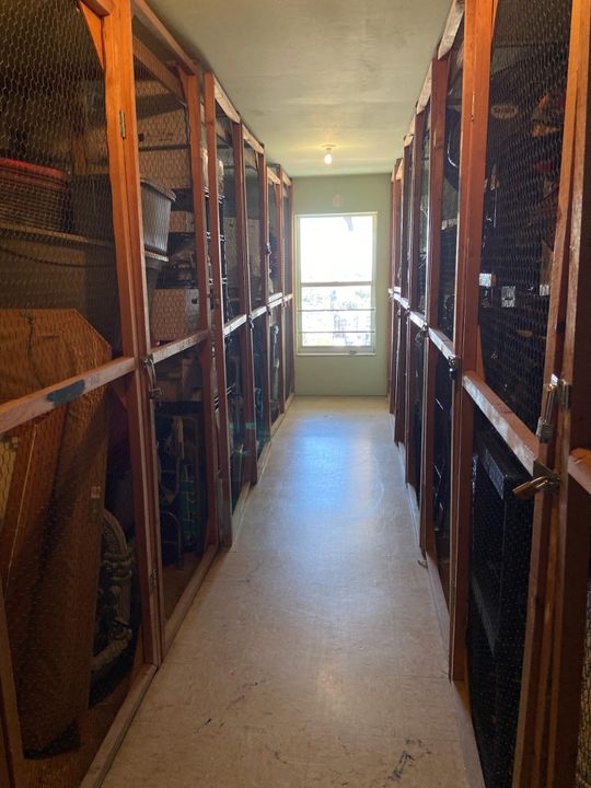 Active With Contract: $150,000 (1 beds, 1 baths, 630 Square Feet)