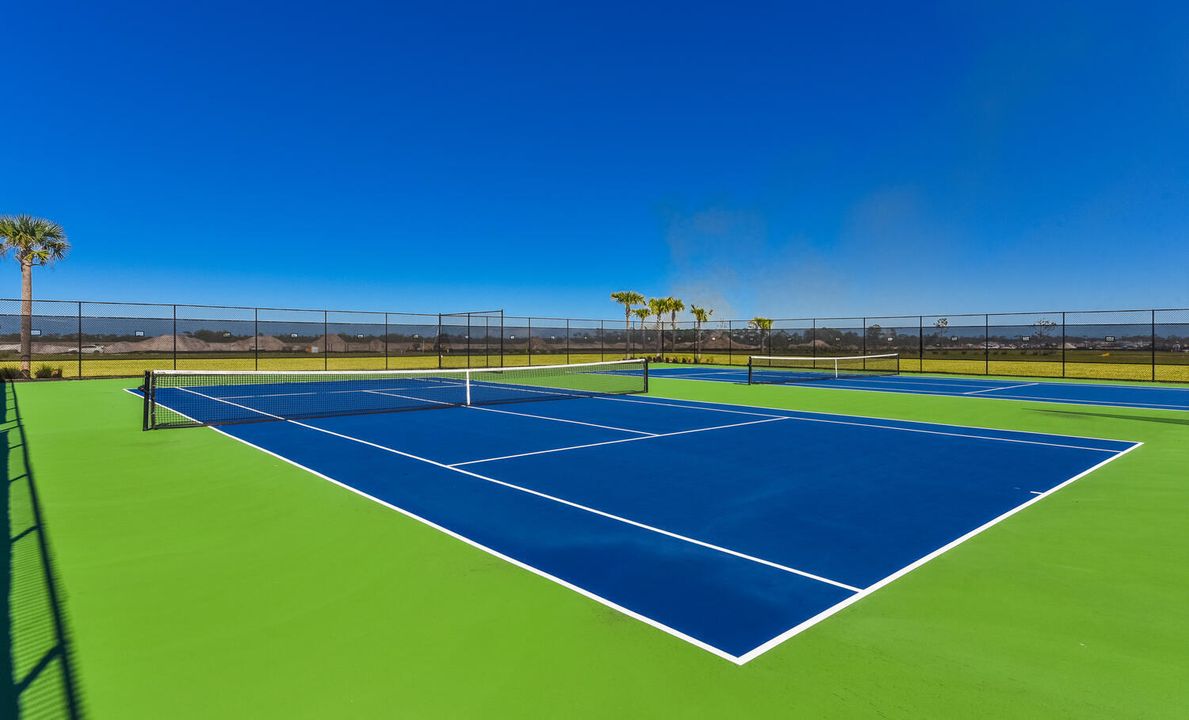 For Sale: $694,909 (3 beds, 3 baths, 2807 Square Feet)