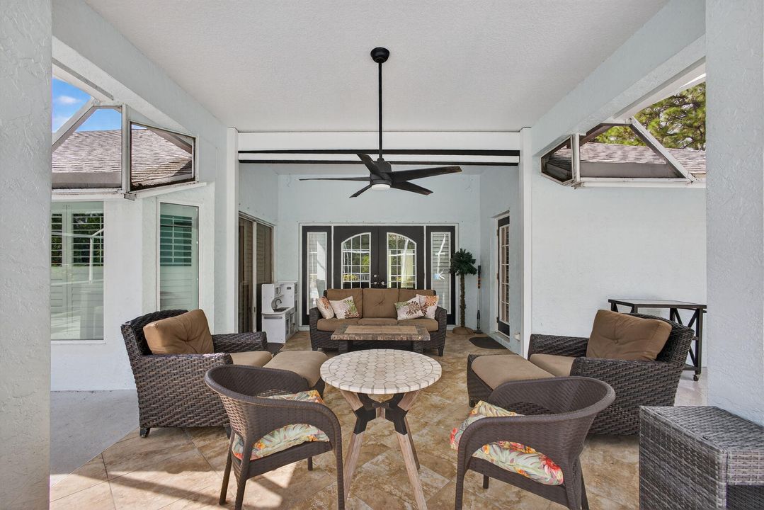 待售: $1,099,000 (3 贝兹, 2 浴室, 2374 平方英尺)