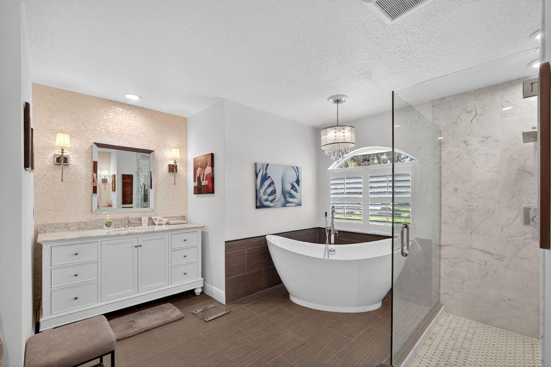 待售: $1,099,000 (3 贝兹, 2 浴室, 2374 平方英尺)