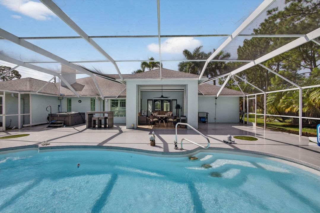 待售: $1,099,000 (3 贝兹, 2 浴室, 2374 平方英尺)