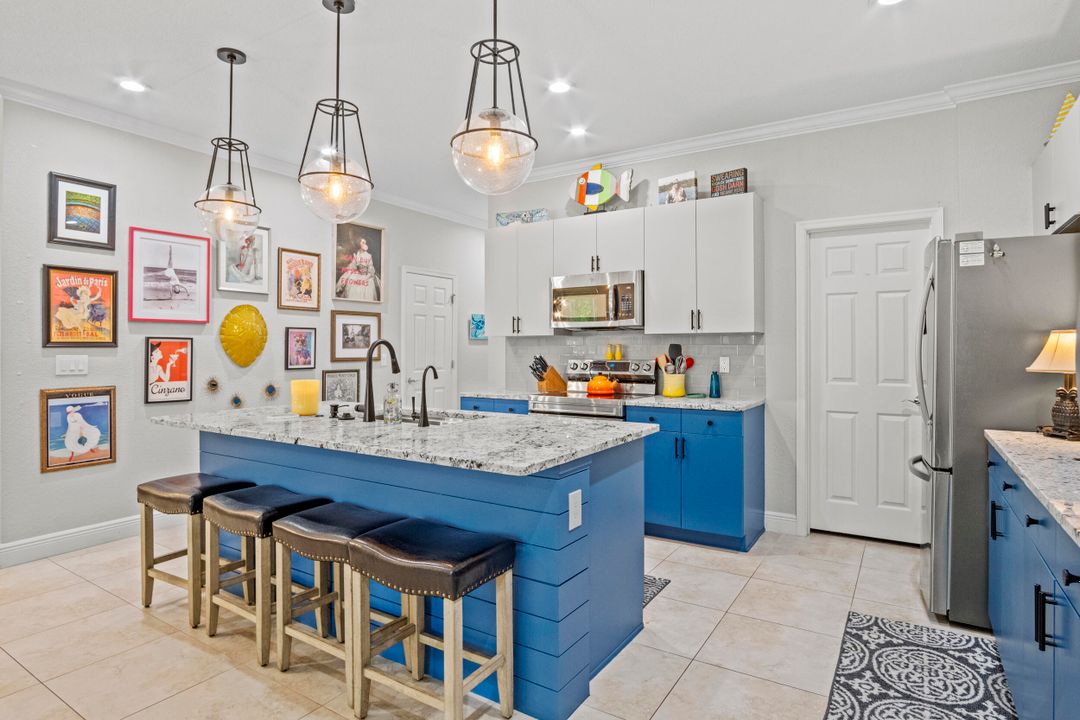 For Sale: $599,000 (5 beds, 3 baths, 3628 Square Feet)