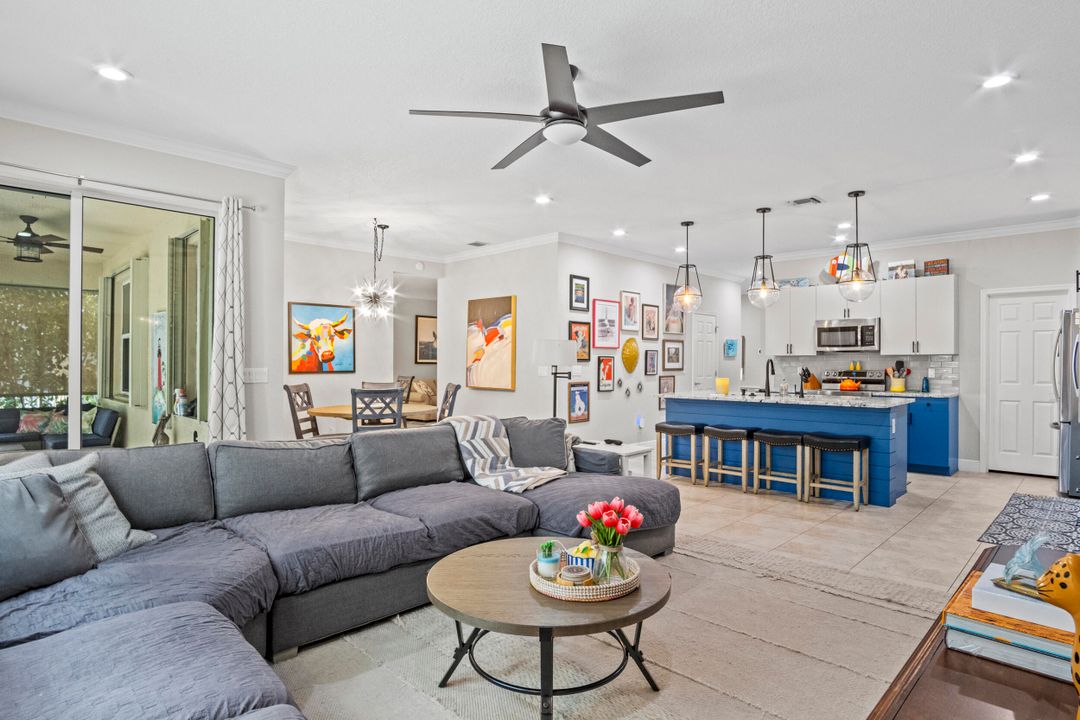 For Sale: $599,000 (5 beds, 3 baths, 3628 Square Feet)