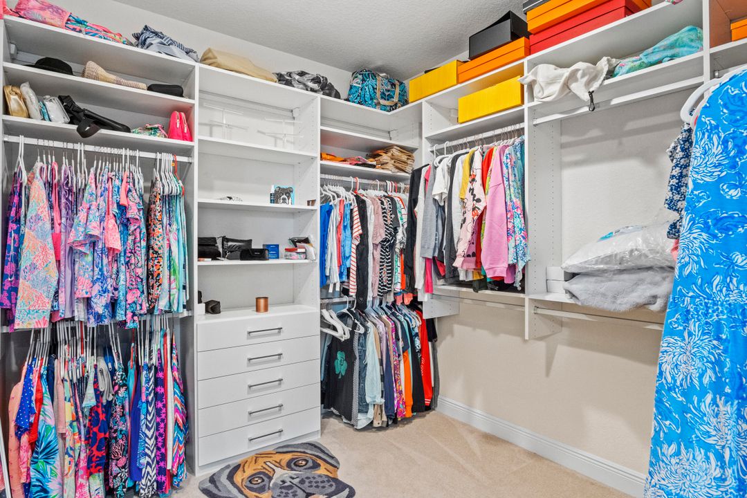 For Sale: $599,000 (5 beds, 3 baths, 3628 Square Feet)