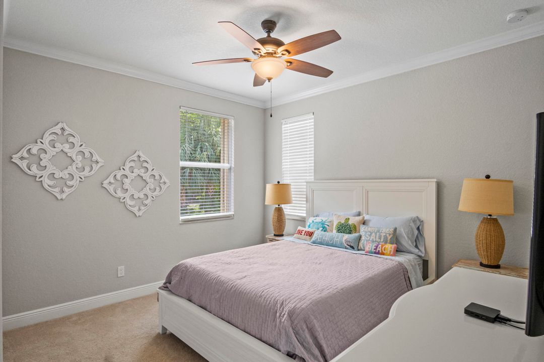 For Sale: $599,000 (5 beds, 3 baths, 3628 Square Feet)