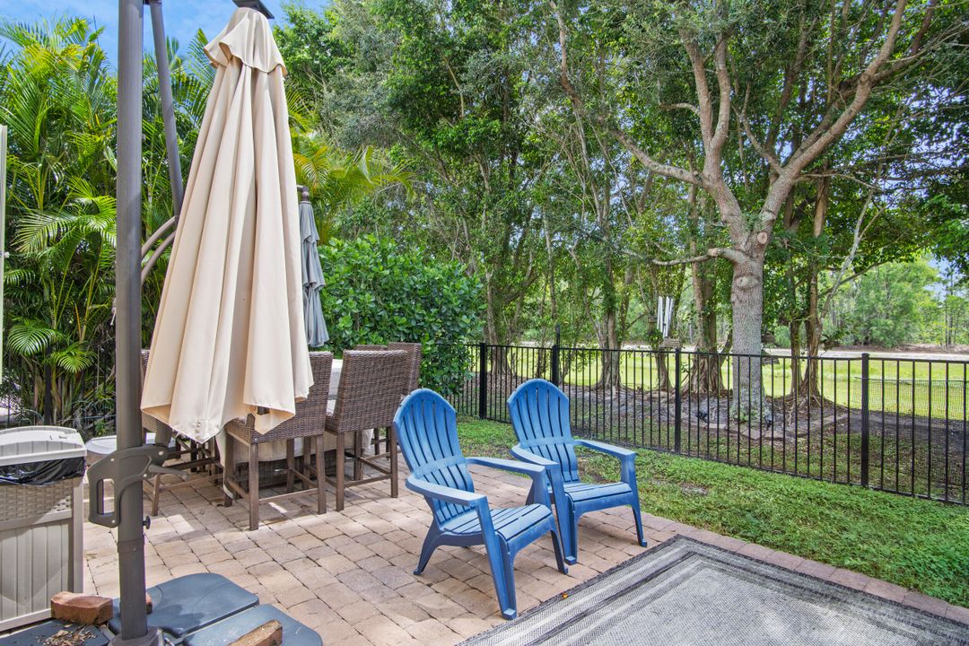 For Sale: $599,000 (5 beds, 3 baths, 3628 Square Feet)