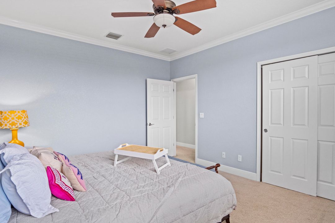 For Sale: $599,000 (5 beds, 3 baths, 3628 Square Feet)