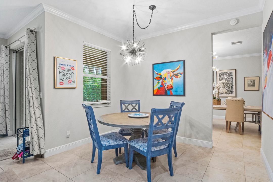 For Sale: $599,000 (5 beds, 3 baths, 3628 Square Feet)