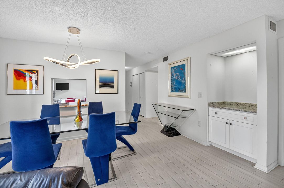 En Venta: $99,900 (2 camas, 2 baños, 1429 Pies cuadrados)