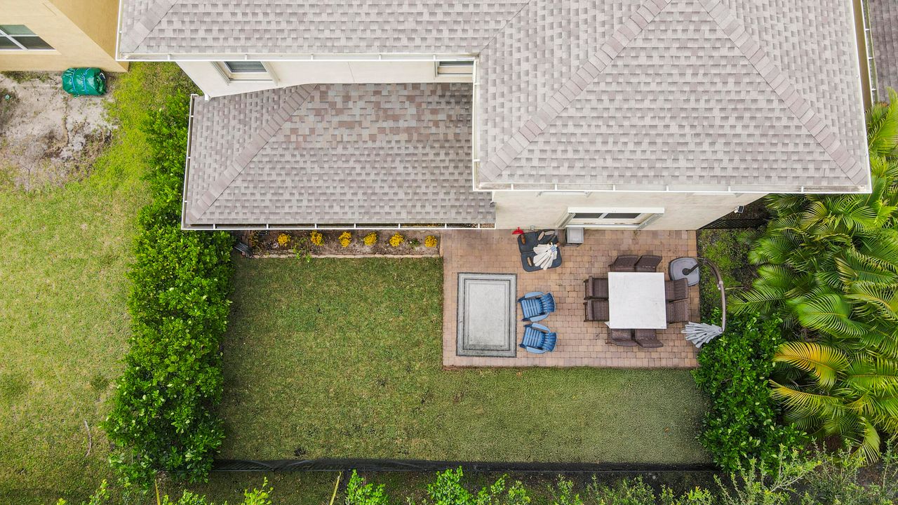 For Sale: $599,000 (5 beds, 3 baths, 3628 Square Feet)