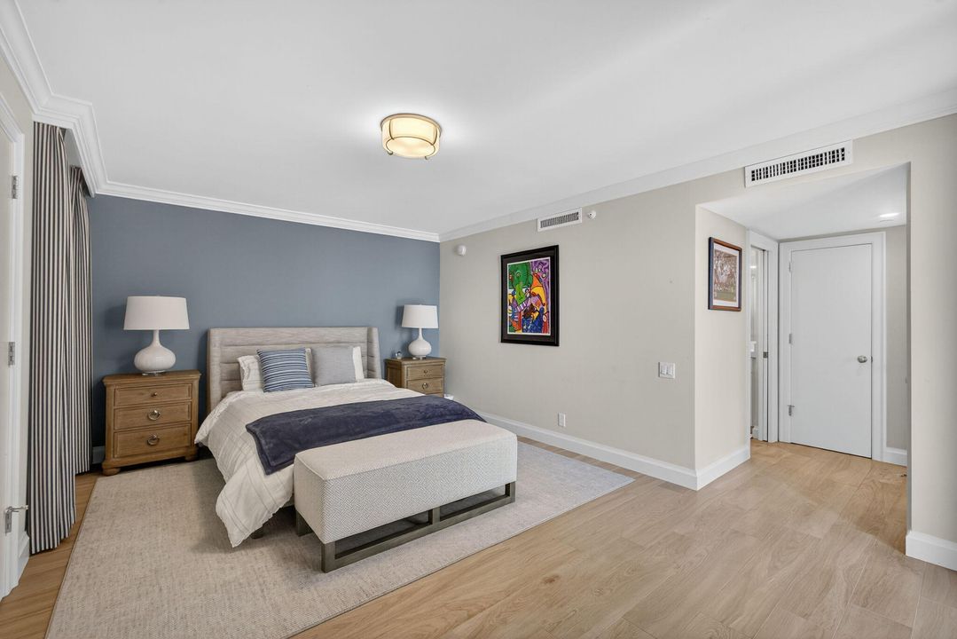 Activo con contrato: $2,400,000 (2 camas, 2 baños, 2554 Pies cuadrados)