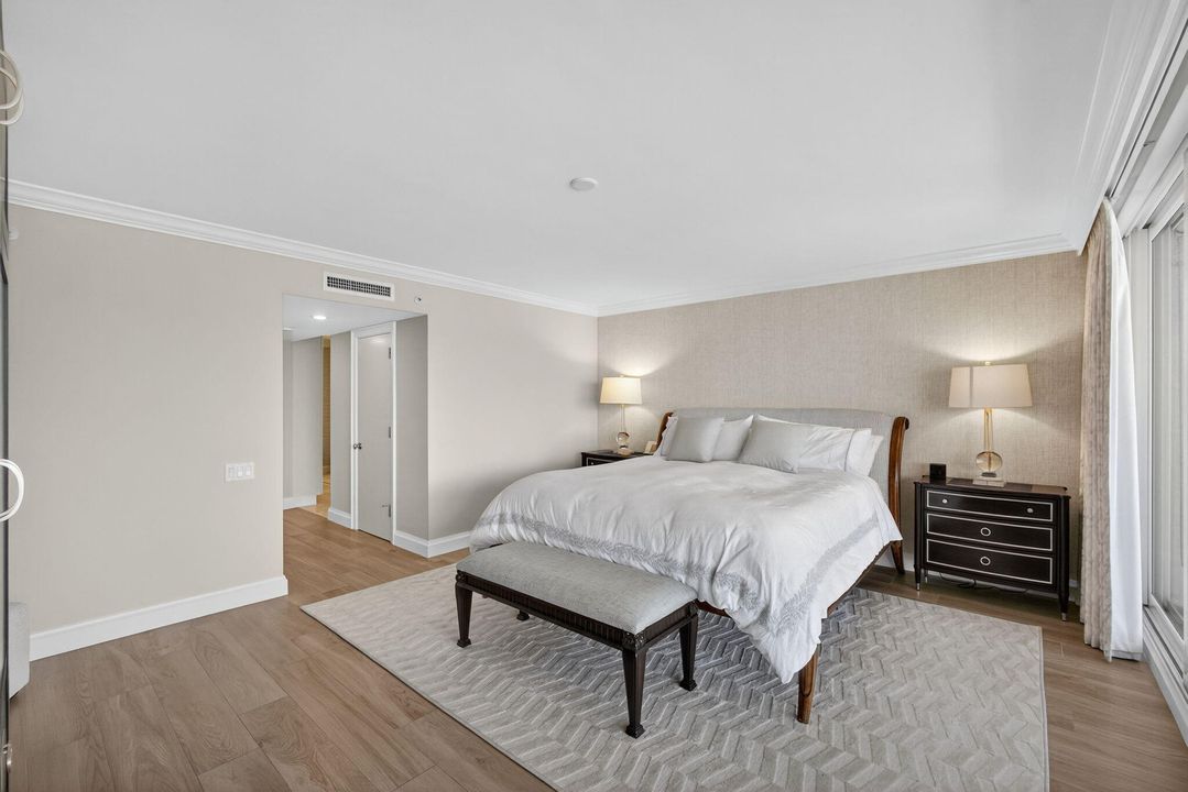 Activo con contrato: $2,400,000 (2 camas, 2 baños, 2554 Pies cuadrados)