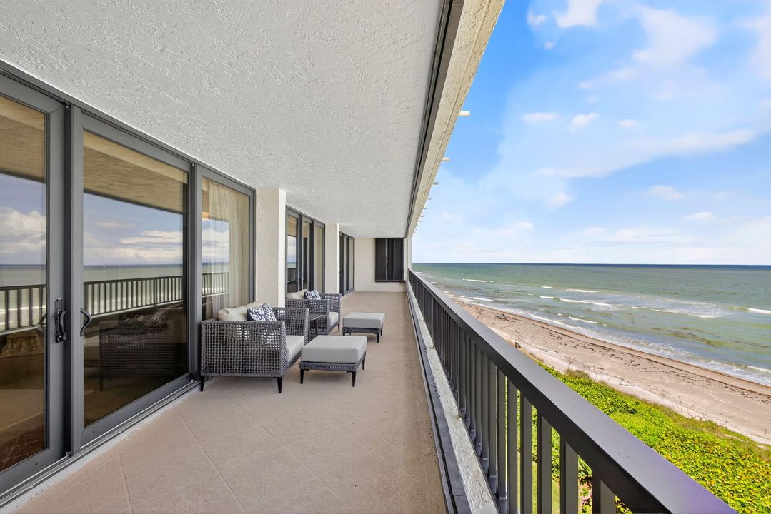 Activo con contrato: $2,400,000 (2 camas, 2 baños, 2554 Pies cuadrados)