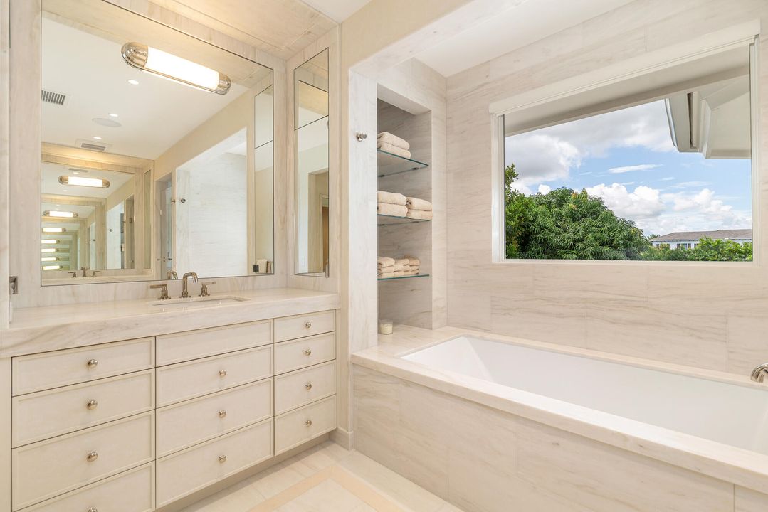 For Sale: $25,500,000 (5 beds, 5 baths, 6706 Square Feet)