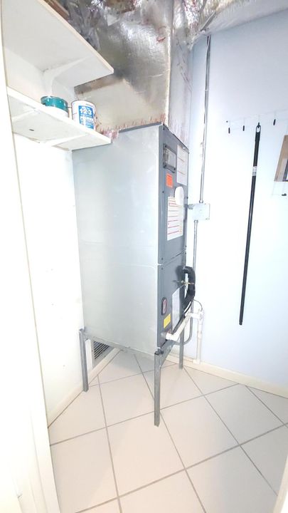 Activo con contrato: $79,000 (1 camas, 1 baños, 570 Pies cuadrados)