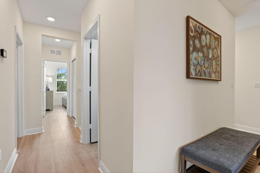 待售: $479,000 (2 贝兹, 2 浴室, 1494 平方英尺)