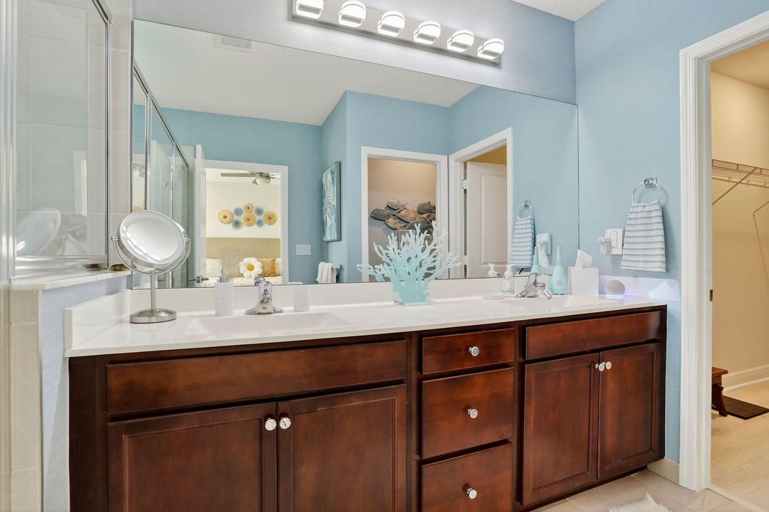 待售: $479,000 (2 贝兹, 2 浴室, 1494 平方英尺)