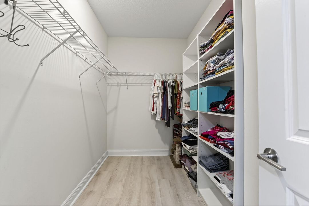 待售: $479,000 (2 贝兹, 2 浴室, 1494 平方英尺)