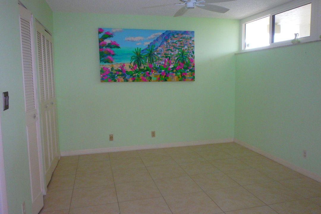 For Sale: $379,000 (2 beds, 2 baths, 1281 Square Feet)