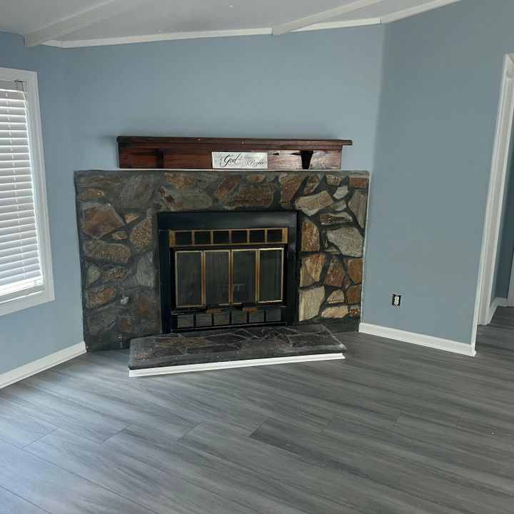 待售: $55,000 (3 贝兹, 2 浴室, 1152 平方英尺)