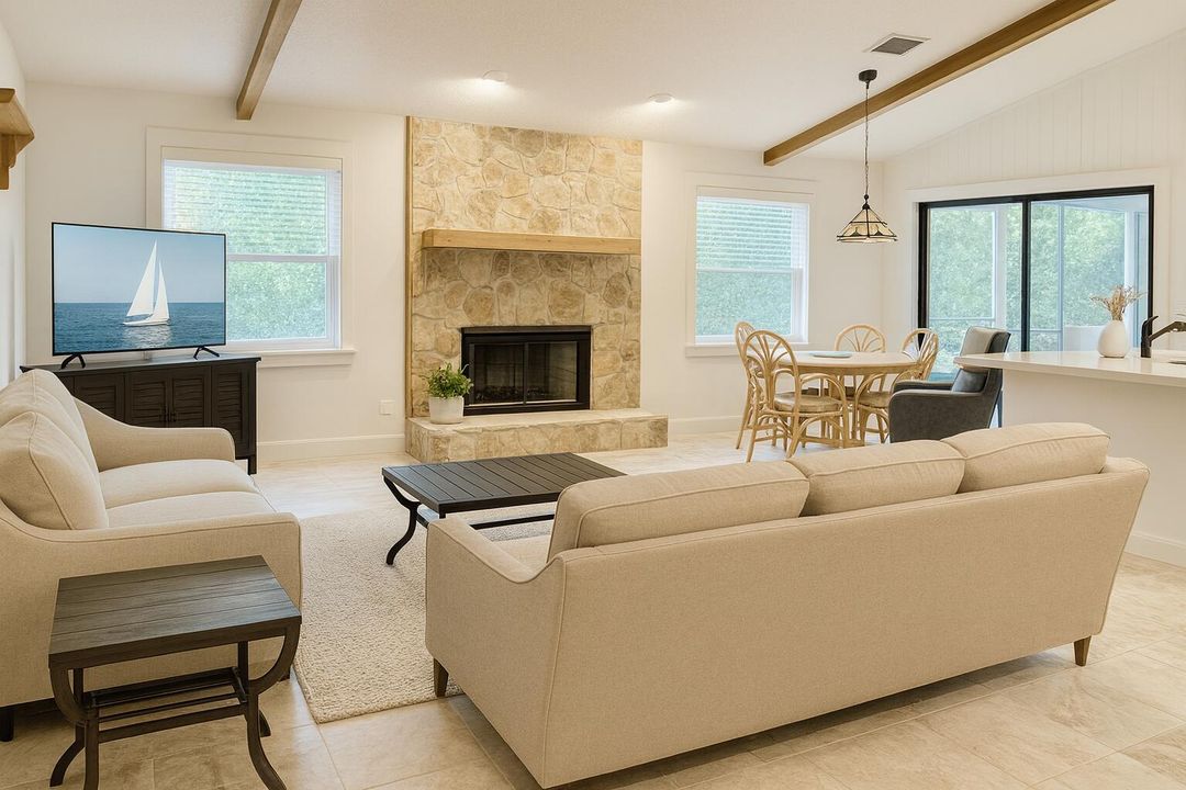 Activo con contrato: $659,900 (4 camas, 3 baños, 2326 Pies cuadrados)