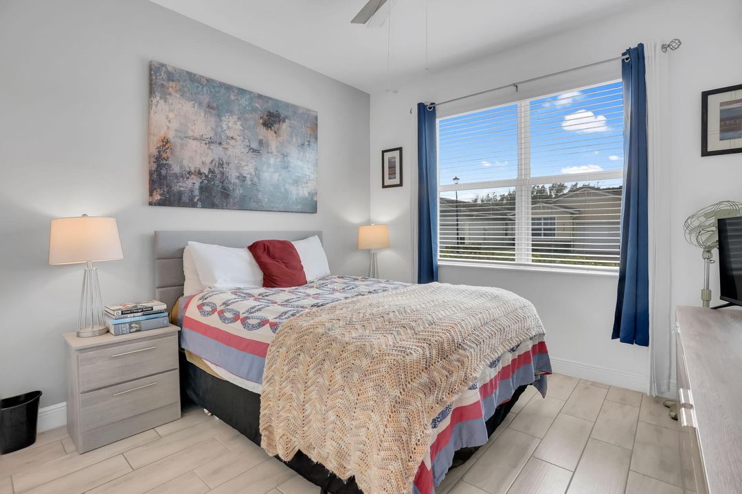 Activo con contrato: $710,000 (4 camas, 3 baños, 2179 Pies cuadrados)