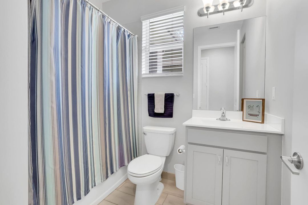 Activo con contrato: $710,000 (4 camas, 3 baños, 2179 Pies cuadrados)