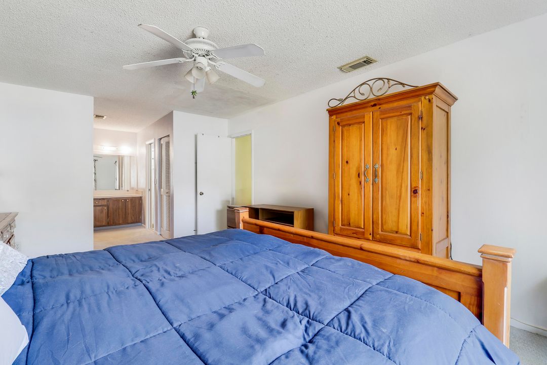 待售: $295,000 (2 贝兹, 2 浴室, 1284 平方英尺)