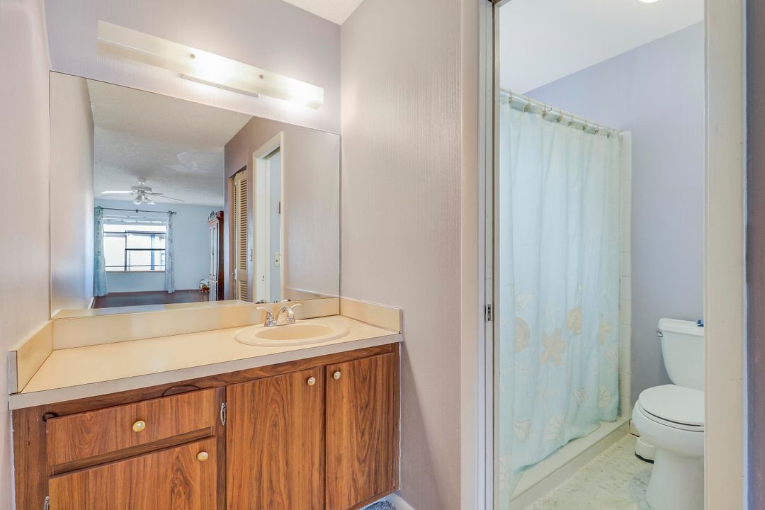 待售: $295,000 (2 贝兹, 2 浴室, 1284 平方英尺)