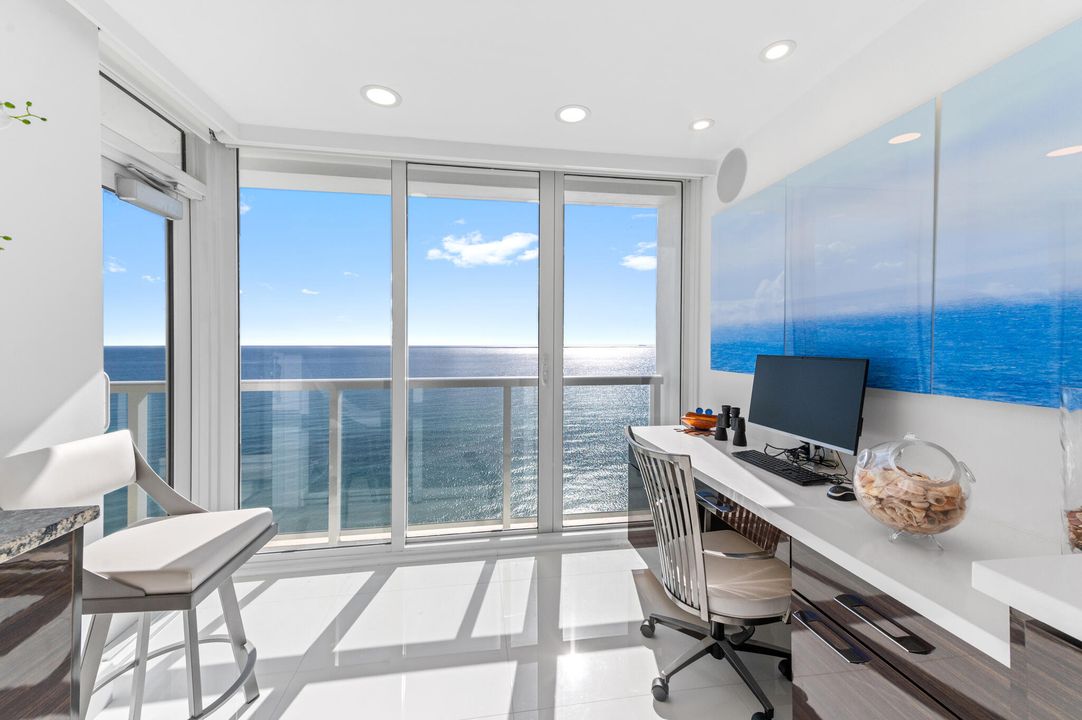 For Sale: $1,995,000 (2 beds, 2 baths, 1423 Square Feet)