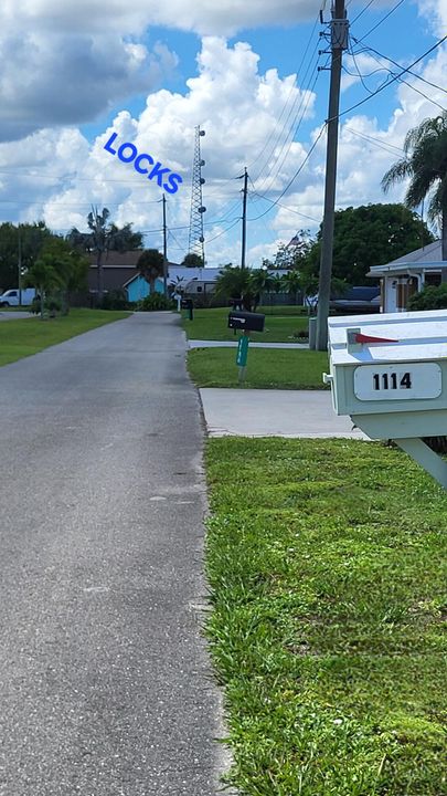 На продажу: $358,000 (3 спален, 2 ванн, 2082 Квадратных фут)