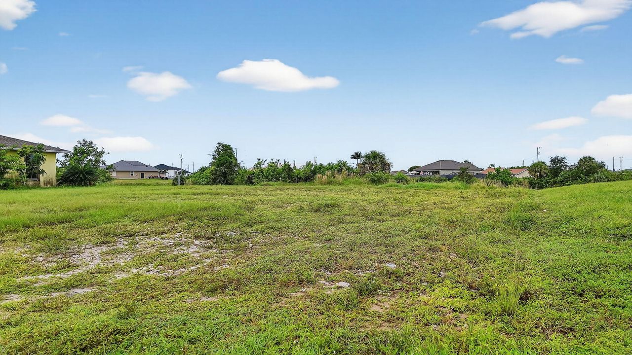 На продажу: $53,000 (0 спален, 0 ванн, 0 Квадратных фут)