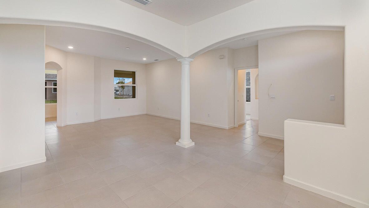 For Rent: $3,900 (5 beds, 4 baths, 3492 Square Feet)