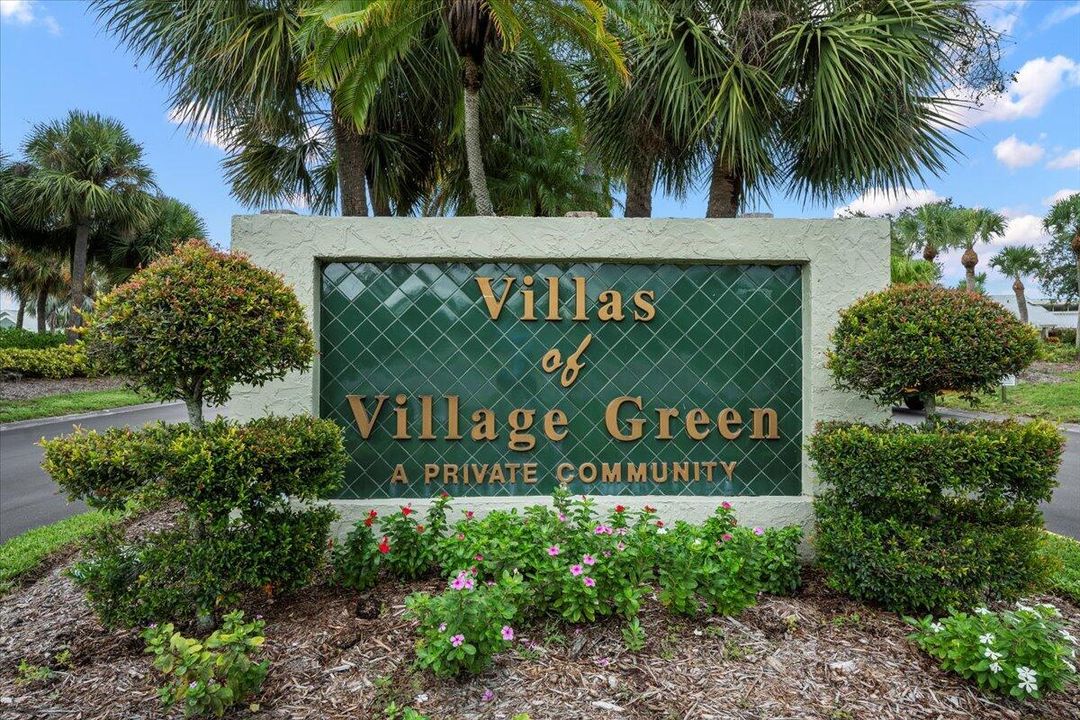 Active With Contract: $250,000 (3 beds, 2 baths, 1551 Square Feet)