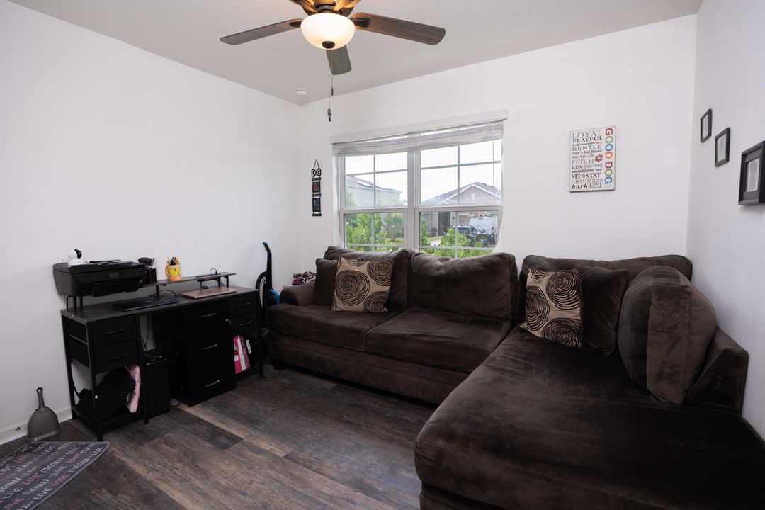 待售: $359,900 (3 贝兹, 2 浴室, 1672 平方英尺)