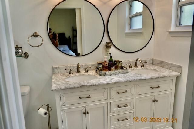 合同活跃: $2,525 (2 贝兹, 2 浴室, 1130 平方英尺)