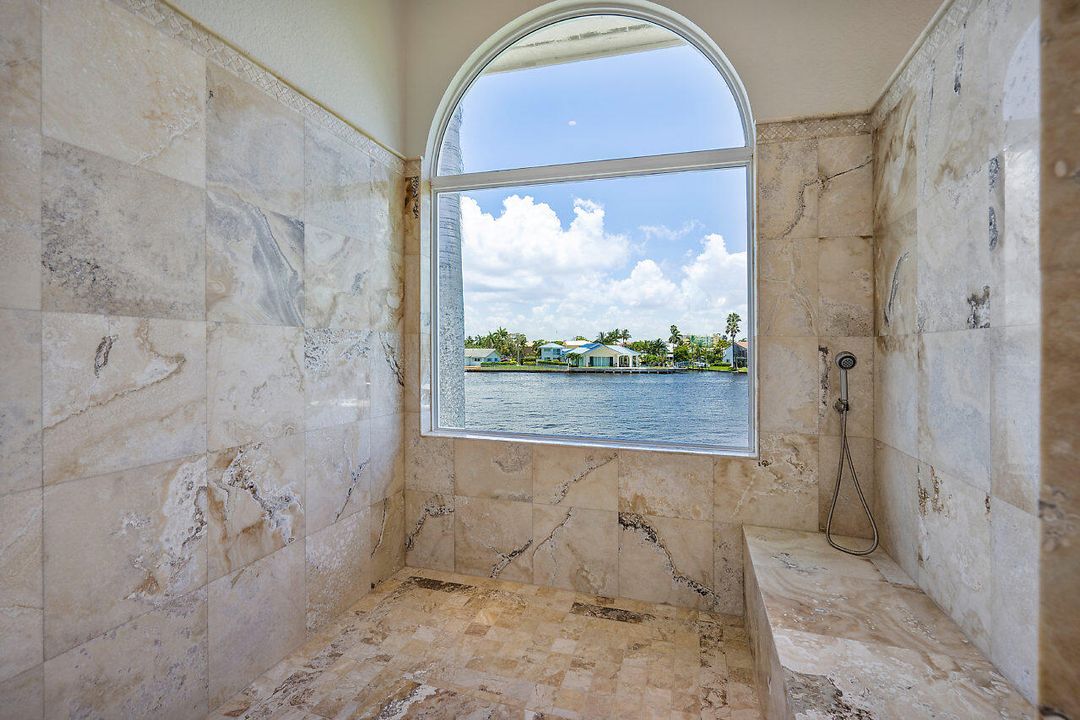 For Rent: $13,500 (4 beds, 3 baths, 3923 Square Feet)