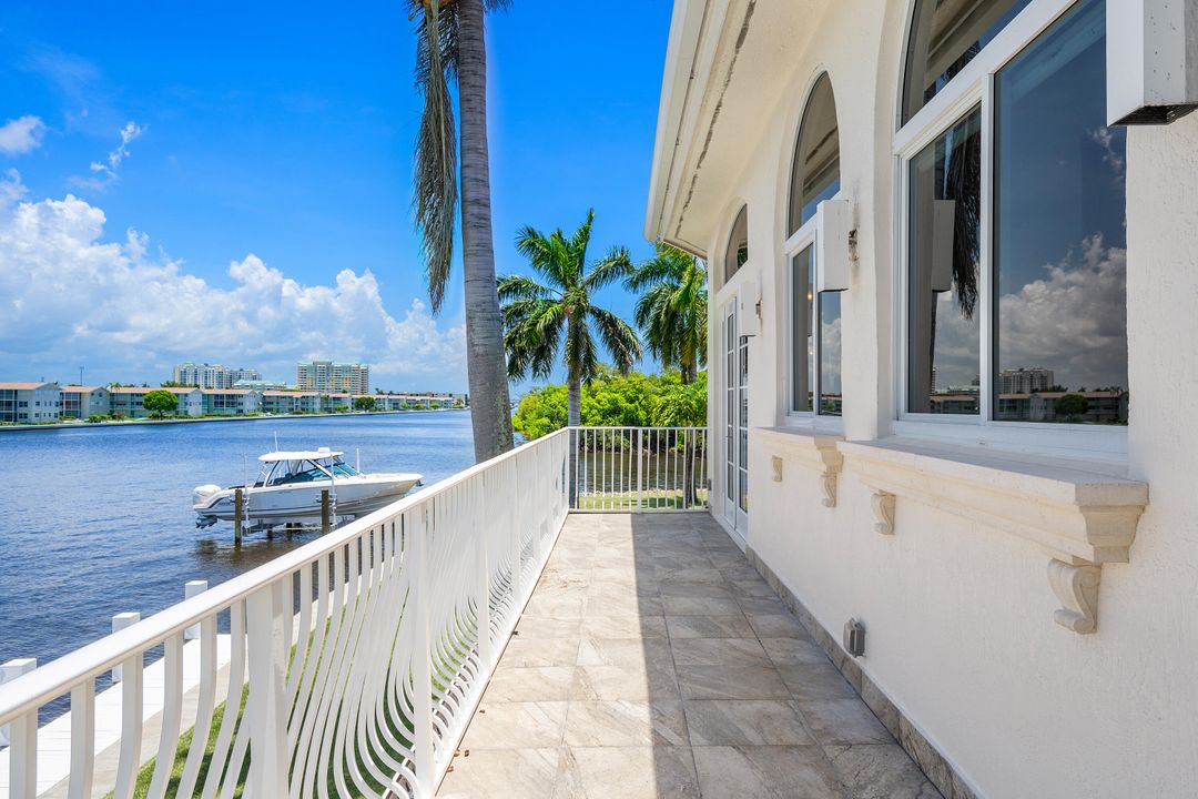 For Rent: $13,500 (4 beds, 3 baths, 3923 Square Feet)