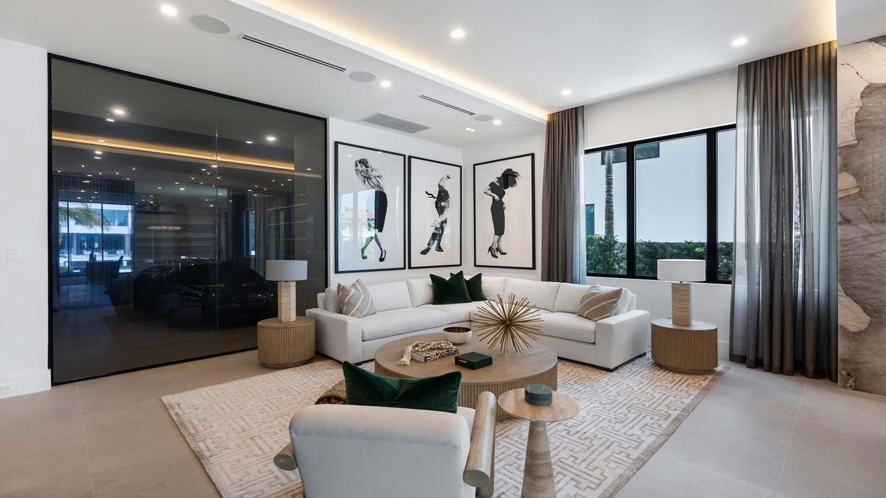 На продажу: $23,950,000 (7 спален, 8 ванн, 9188 Квадратных фут)