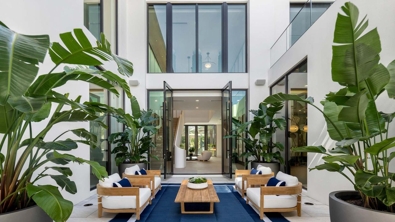 На продажу: $23,950,000 (7 спален, 8 ванн, 9188 Квадратных фут)