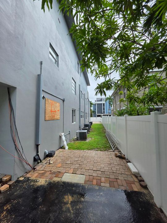 Active With Contract: $2,400,000 (0 beds, 0 baths, 693 Square Feet)