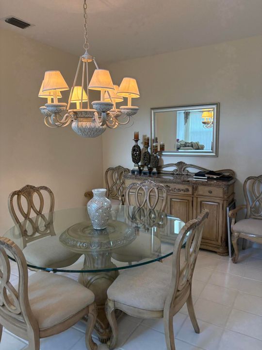 For Rent: $15,000 (4 beds, 4 baths, 2525 Square Feet)