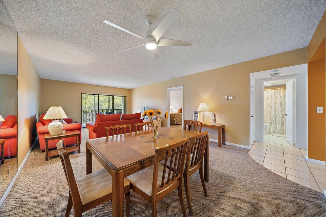 待售: $329,000 (2 贝兹, 2 浴室, 1230 平方英尺)