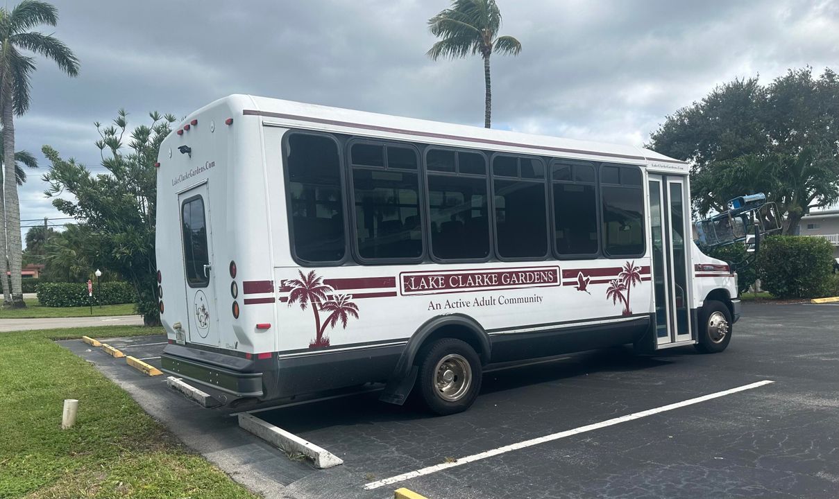 Active With Contract: $42,000 (1 beds, 1 baths, 744 Square Feet)